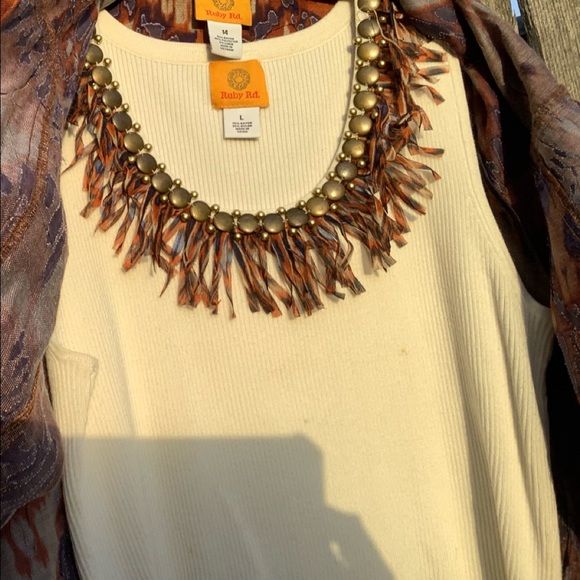 Ruby rd 2 piece jacket with.Matching tunic - Picture 2 of 5